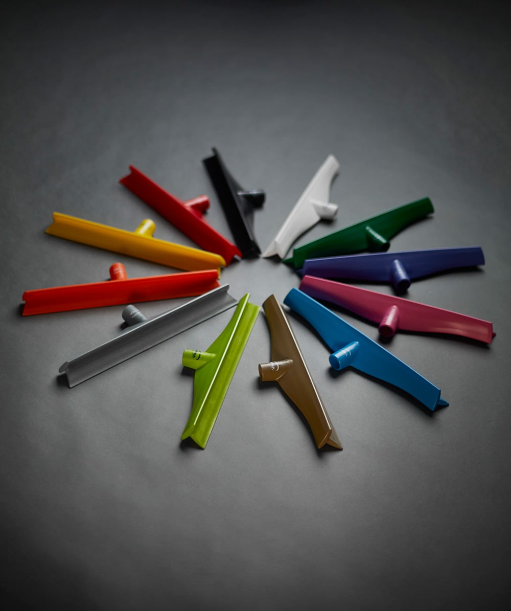 Talna-brisala-Vikan-za-potiskanje-in-čiščenje-tekočine-iz-talnih-povrsin